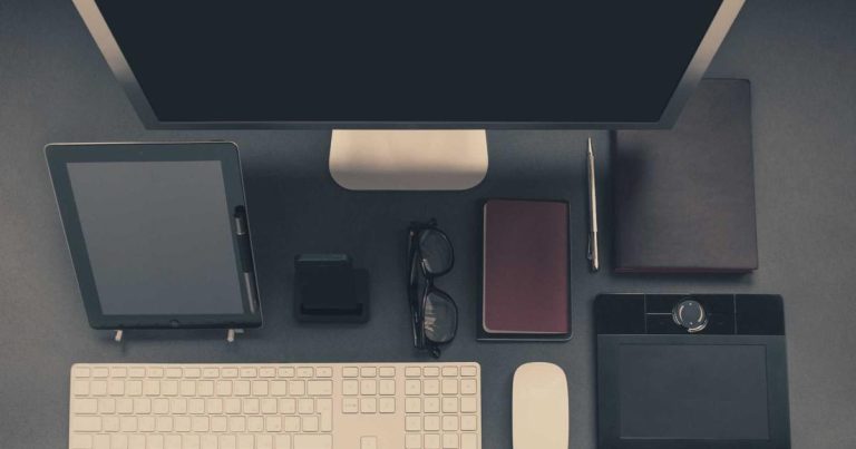 How to Build a Resume for IT Jobs as a Fresher in 2026 (With Templates)